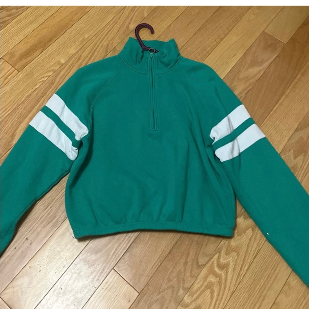 Garage Green Quarter-Zip Cropped Sweatshirt with White Stripes